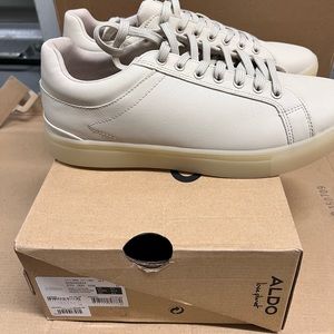Aldo men’s shoes Eisengen .size 9.5 beige